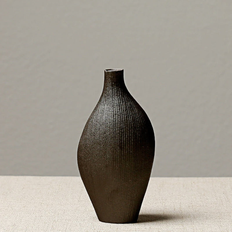 Japanese vase zen