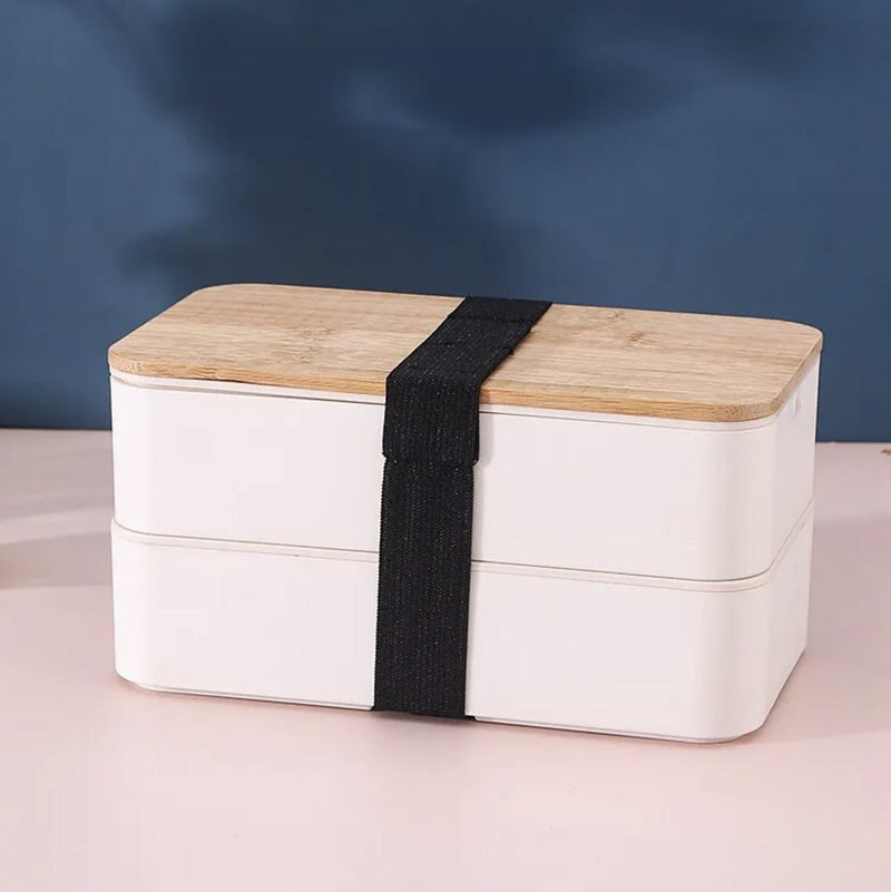 Plastic bento box