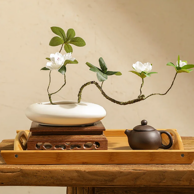 Ikebana vase round design