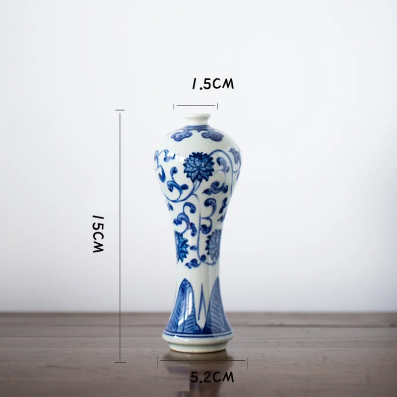 Japanese vase blue and white