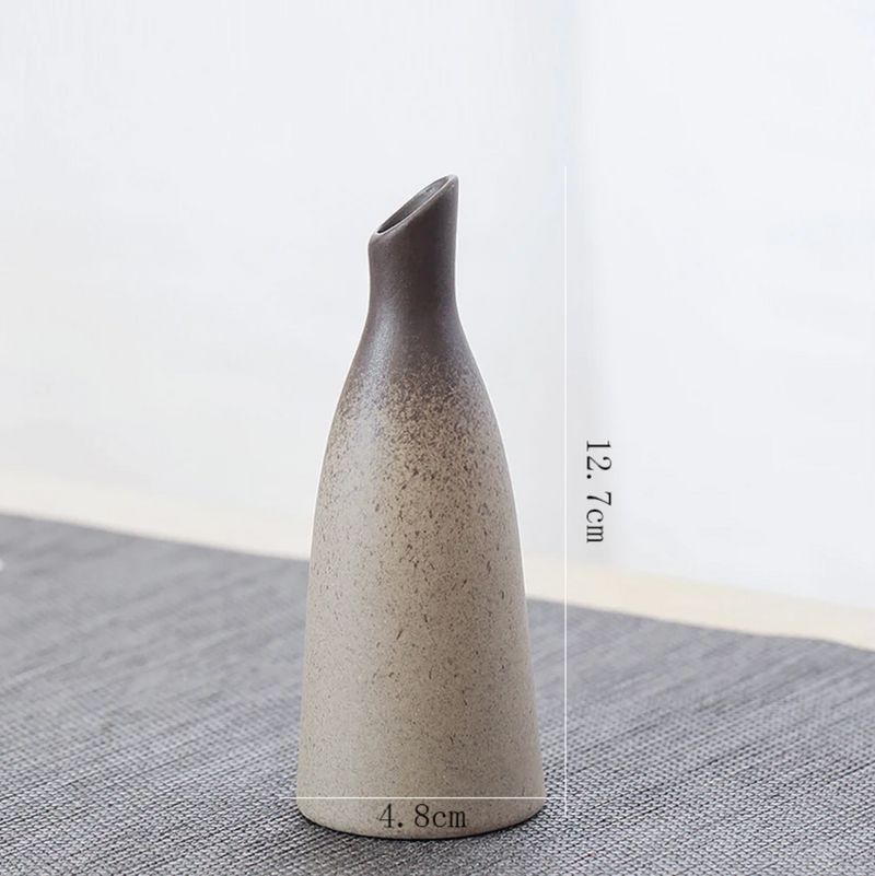 Small Japanese vase zen