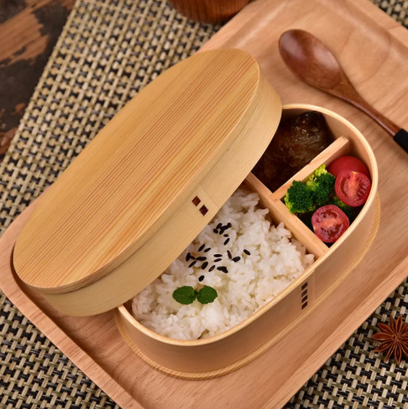 Lightwood bento box