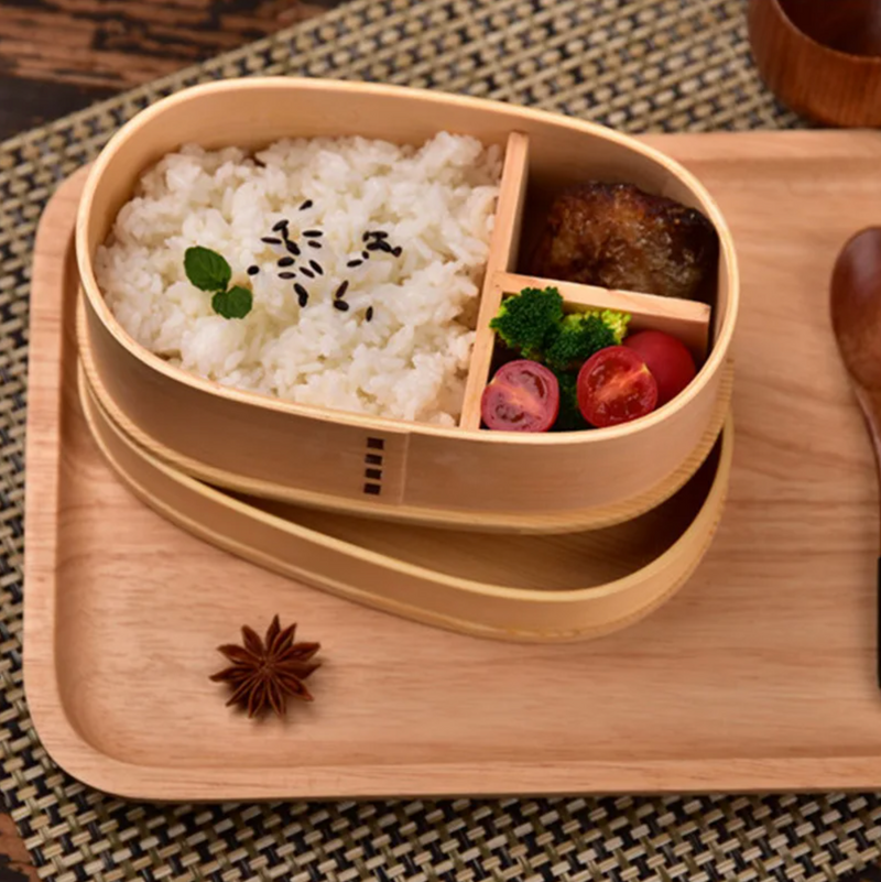 Lightwood bento box