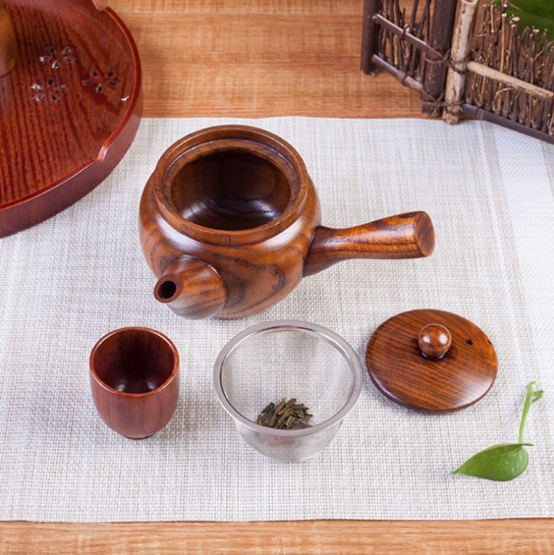 Japanese wooden kyusu teapot