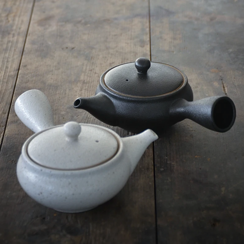 Japanese teapot kyusu round