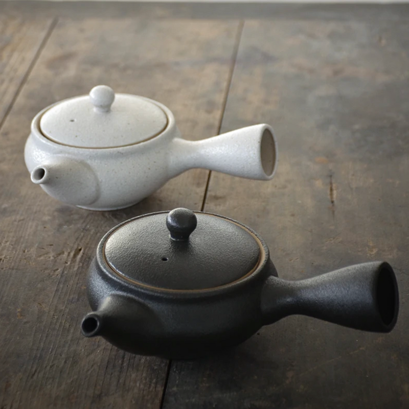 Japanese teapot kyusu round