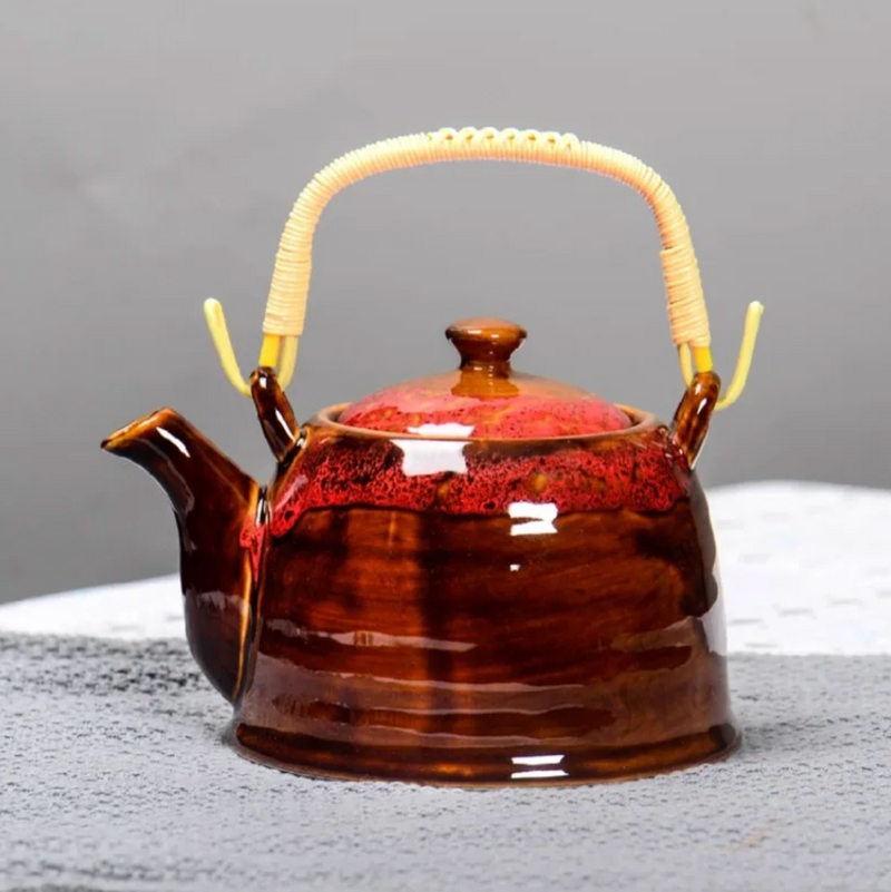 Japanese varnish ceramic teapot