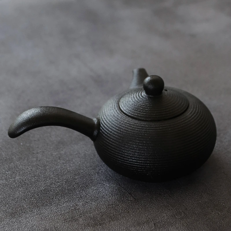 Japanese teapot kyusu black