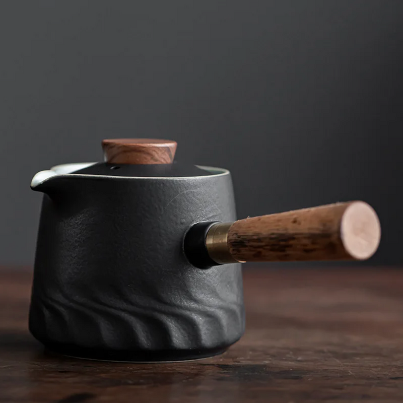 Japanese black kyusu teapot with wooden handle