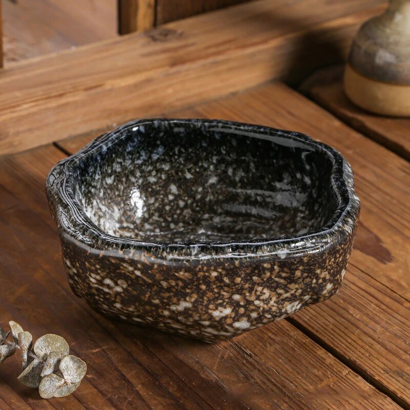 Small Japanese bowl old style