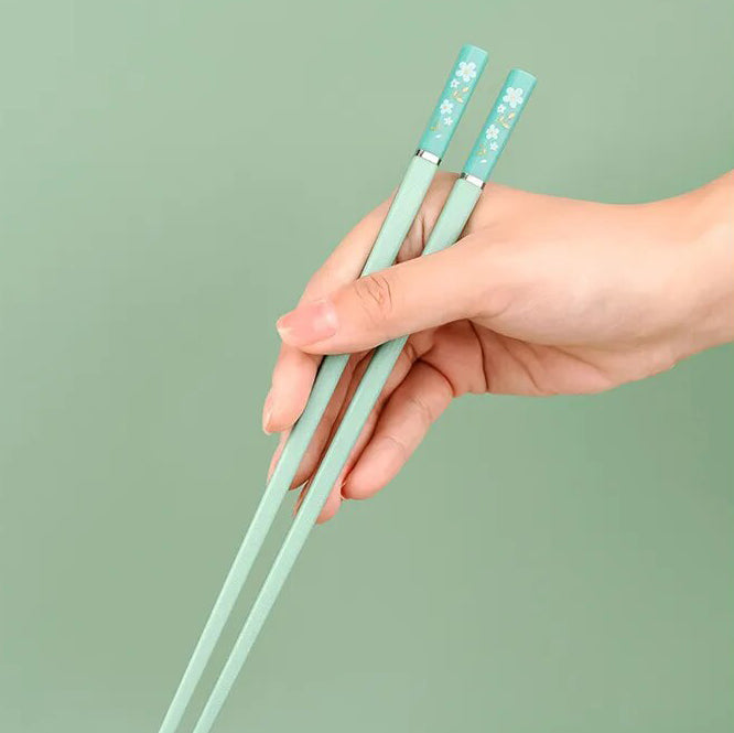 Japanese flowered chopsticks (set of 5)