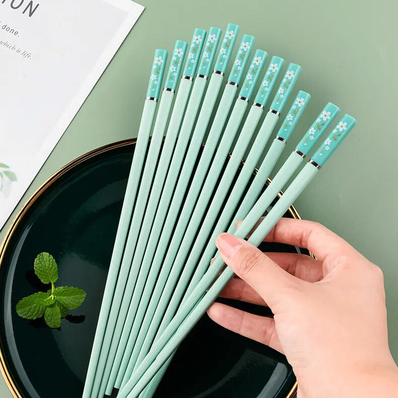 Japanese flowered chopsticks (set of 5)