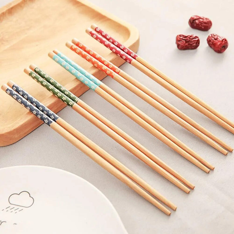 Japanese flowered wooden chopsticks (set of 5)