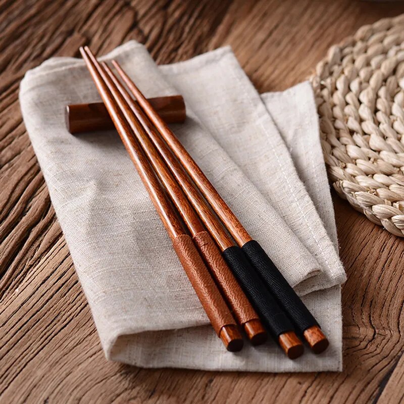 Japanese lacquered wooden chopsticks (set of 10)