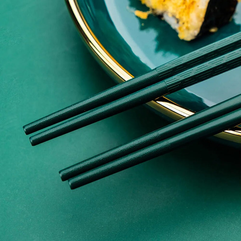 Beautiful Japanese chopsticks (set of 5)