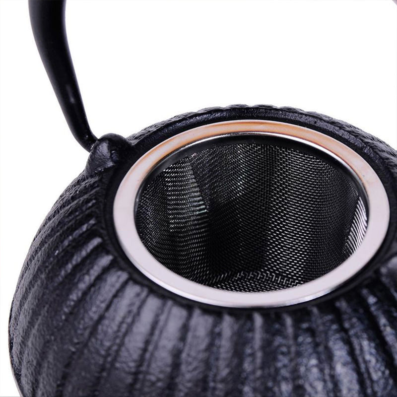 Japanese teapot in round cast iron