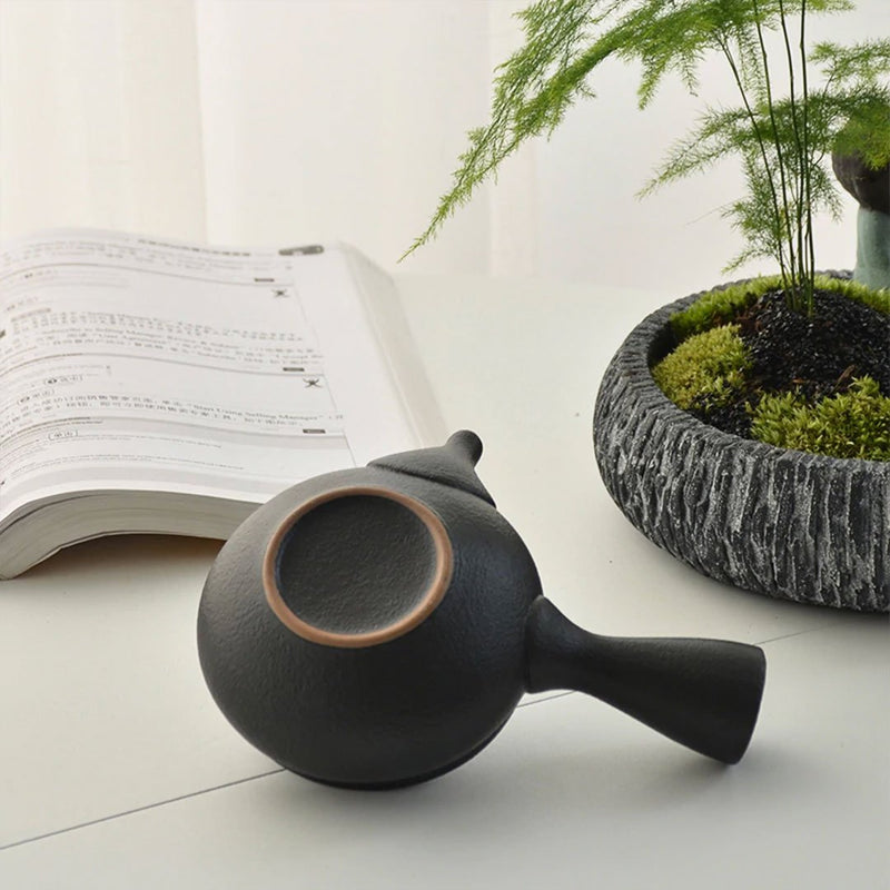 Japanese teapot kyusu round