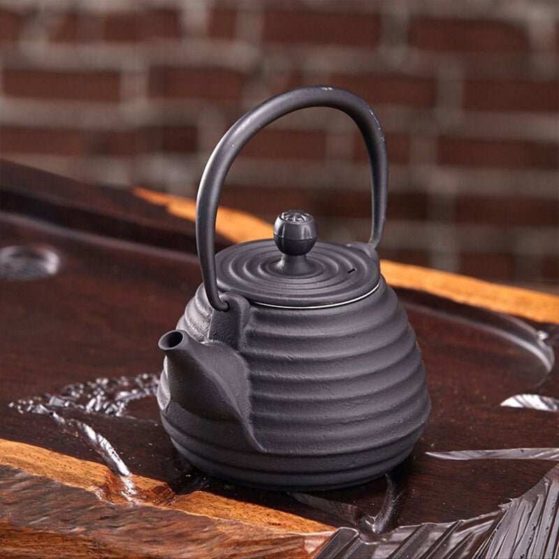 Tetsubin Japanese cast iron teapot