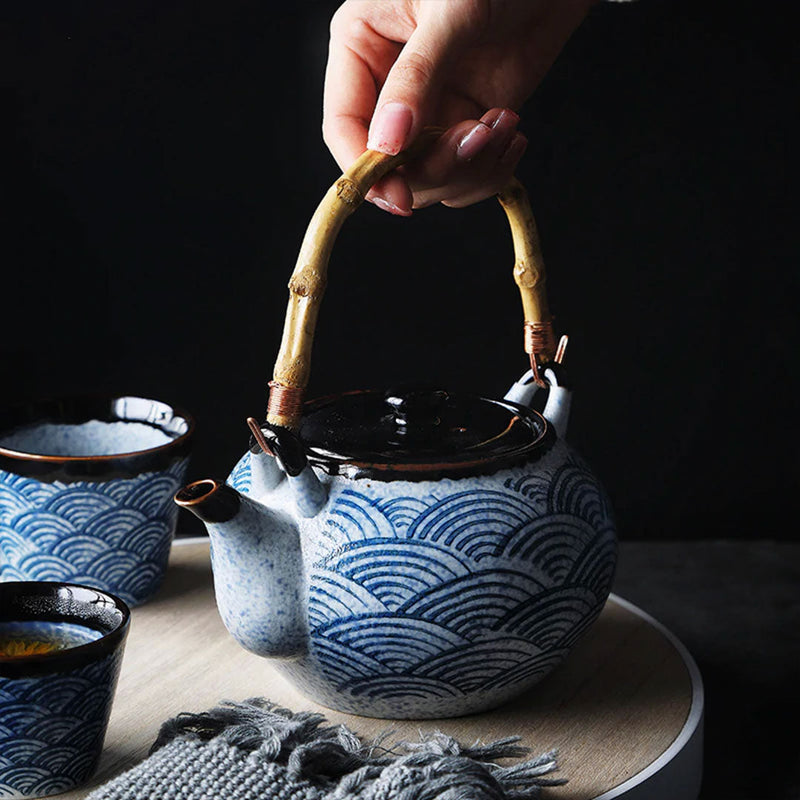 Japanese vague teapot